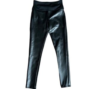 Spanx Red Hot Faux Leather‎ Shaping Black Leggings Sz S